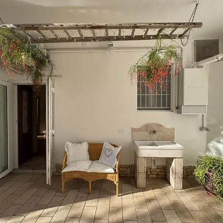 Le Jardin Fleuri 3*