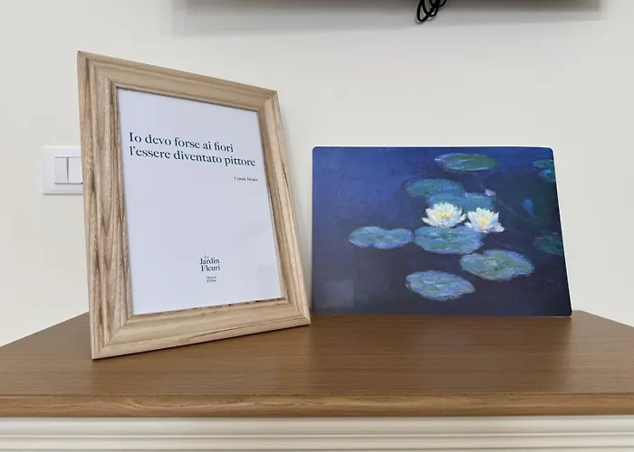 לינה וארוחת בוקר Le Jardin Fleuri