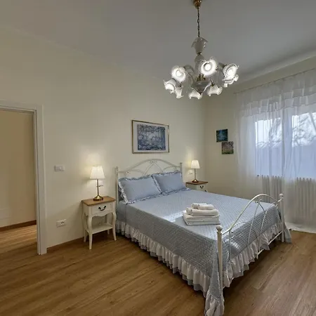 Le Jardin Fleuri فندق مبيت وإفطار Castelluccio Valmaggiore