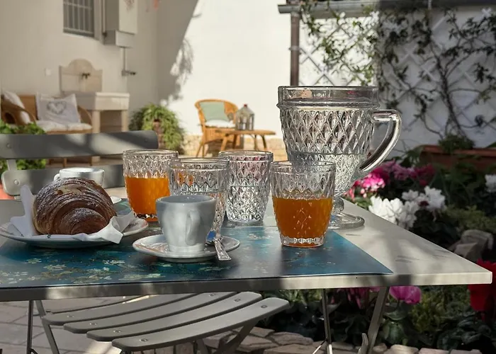 فندق مبيت وإفطار Le Jardin Fleuri Castelluccio Valmaggiore