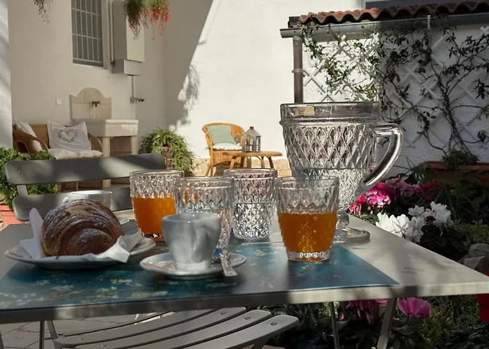 Le Jardin Fleuri فندق مبيت وإفطار Castelluccio Valmaggiore